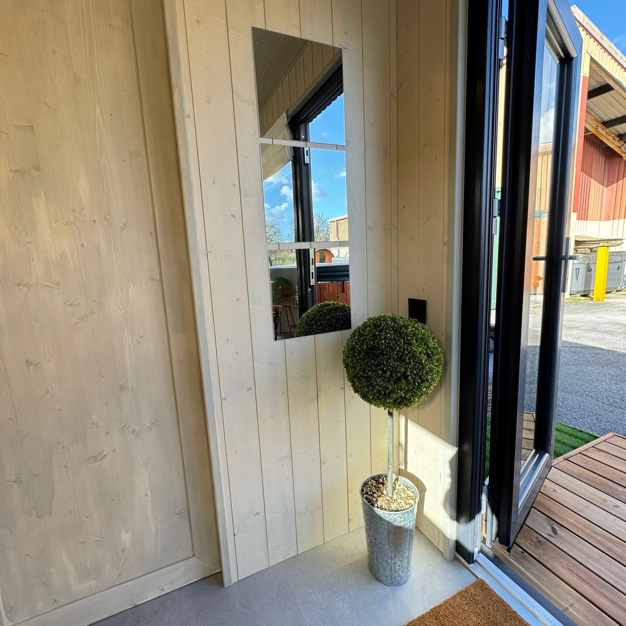 Luxury Glamping Pod Newcastle - Image 8